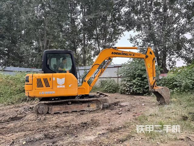 整機右后45°（整機外觀）