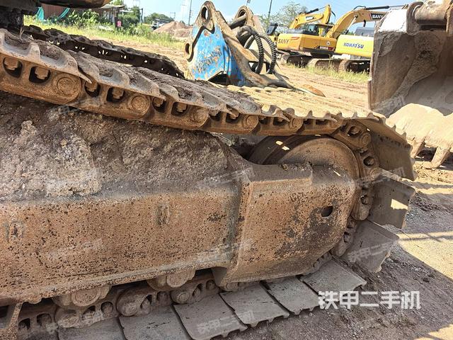 左導向輪（行走機構(gòu)）