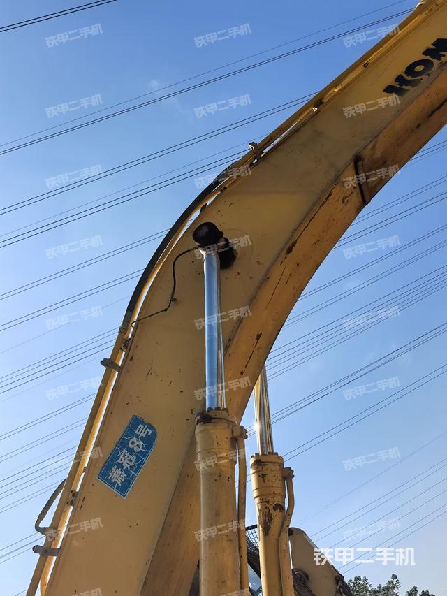 大臂根部?斜視（工作和回轉(zhuǎn)裝置）