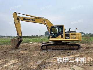 小松PC240LC-8M0挖掘機实拍圖片