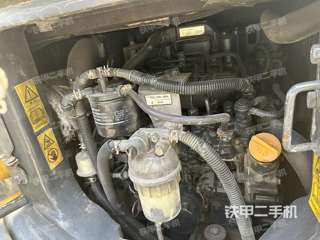 發(fā)動(dòng)機(jī)整體俯視（整機(jī)外觀）