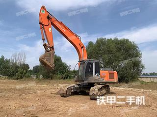 日立ZX270-3挖掘机实拍图片