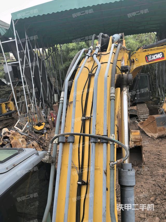 大臂背部俯視（工作和回轉裝置）