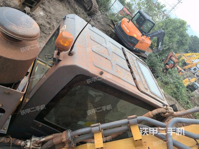 水箱+風(fēng)扇特寫（上車部件）