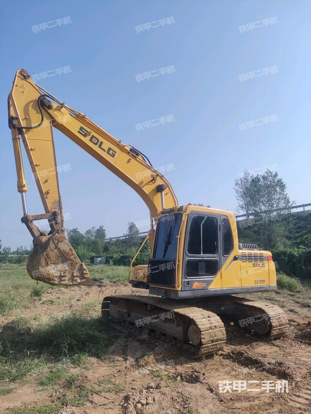 山東臨工E6150F挖掘機(jī)