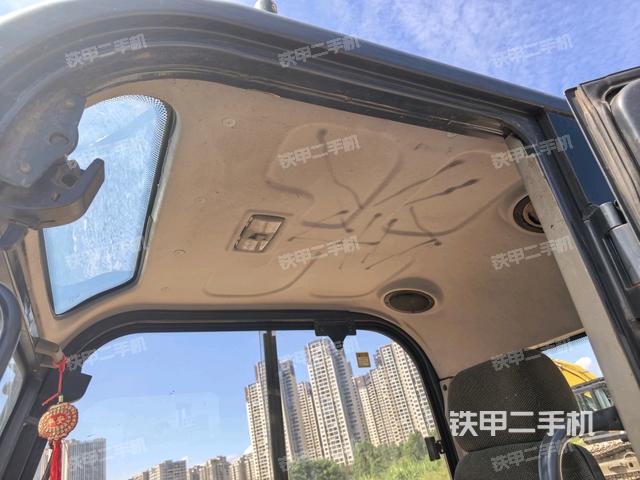 頂棚整體（駕駛室部分）