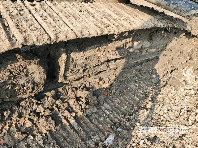 右導(dǎo)向輪（行走機(jī)構(gòu)）