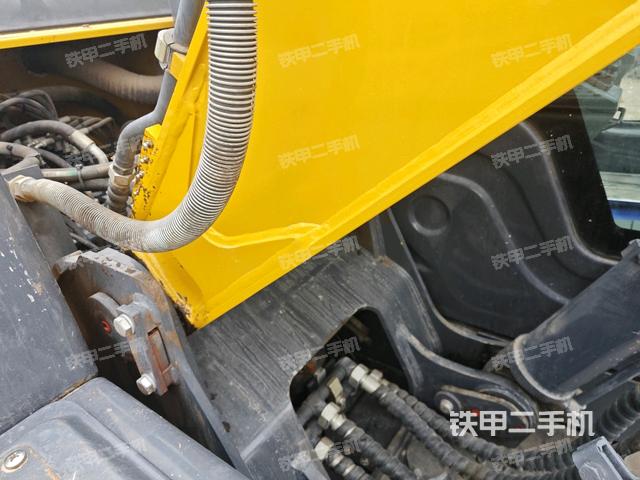 大臂根部 斜视（工作和回转装置）