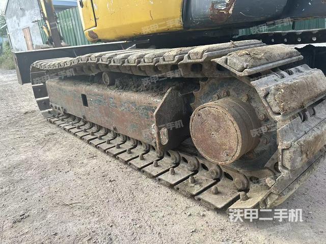 單側(cè)履帶整體（整機(jī)外觀）