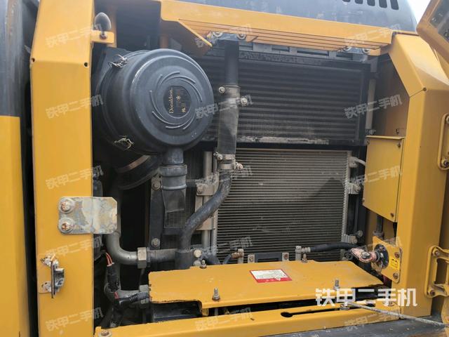 散热器正面（大件舱室）