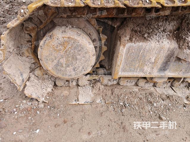 左驱动轮（行走机构）