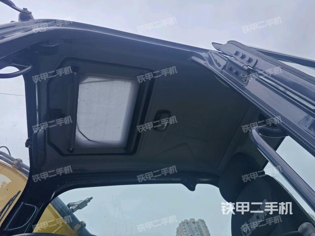 顶棚整体（驾驶室部分）