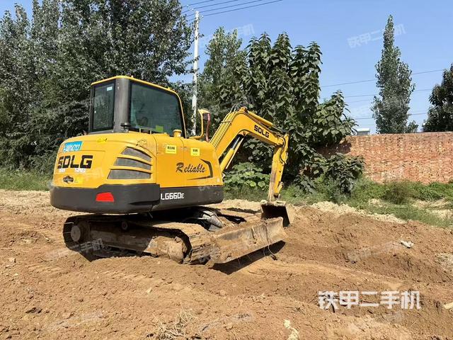 整機(jī)右后45°（整機(jī)外觀）