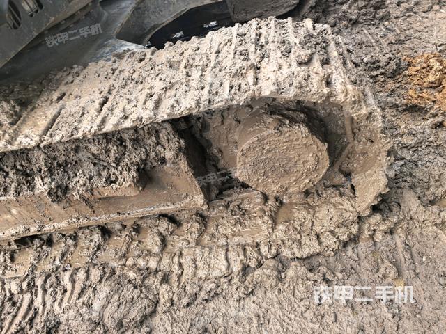 右侧履带整体（行走机构）