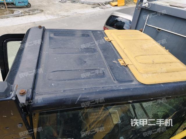 驾驶室顶部俯视（上车部件）