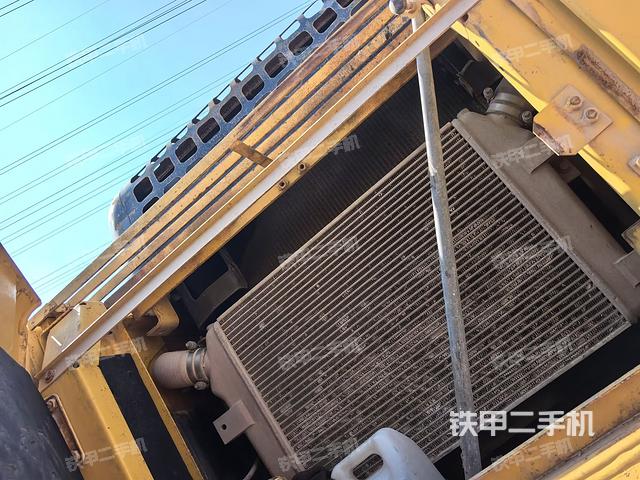 散熱器正面（大件艙室）