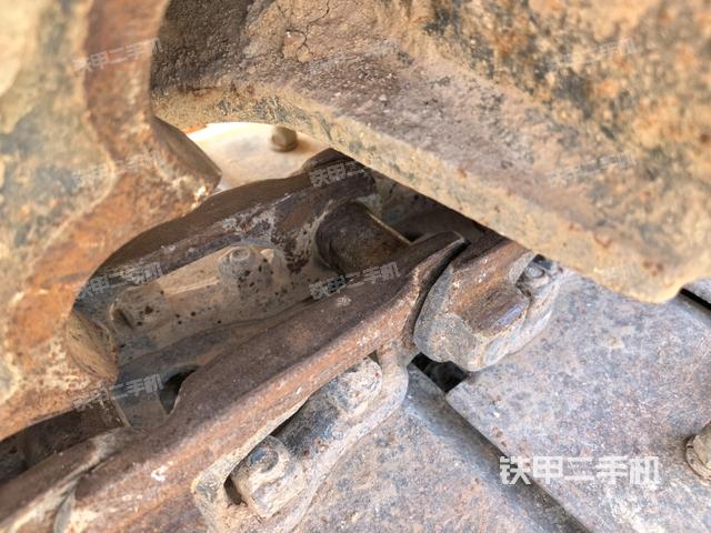 左托鏈輪和鏈筋（行走機(jī)構(gòu)）