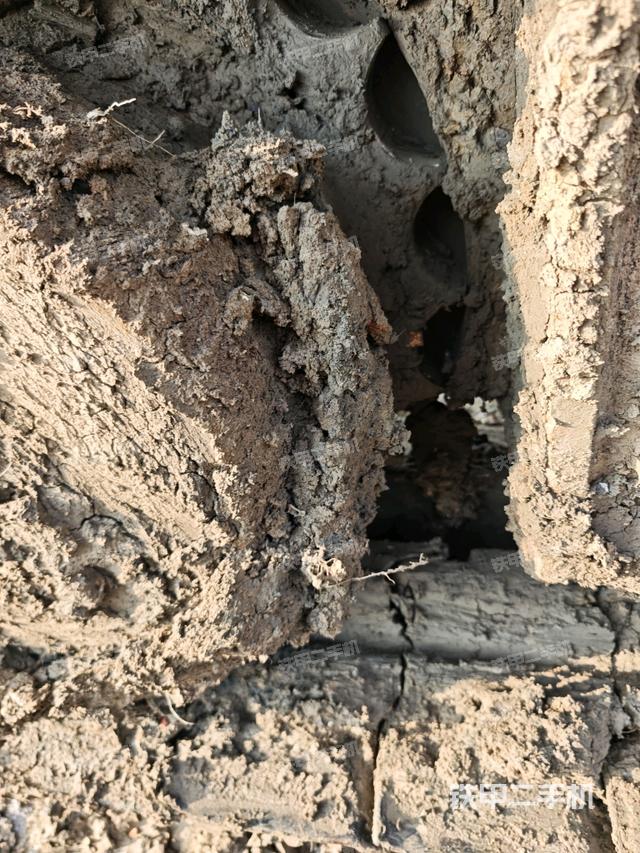 右側(cè)行走馬達(dá)蓋板（行走機(jī)構(gòu)）