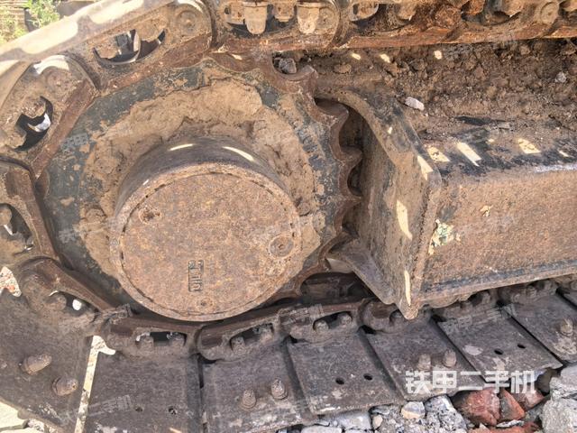 左導(dǎo)向輪（行走機(jī)構(gòu)）