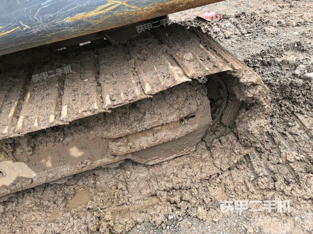 右侧履带整体（行走机构）