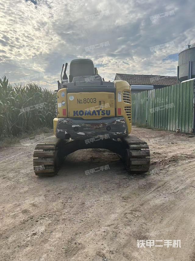 駕駛室頂部（整機(jī)外觀）