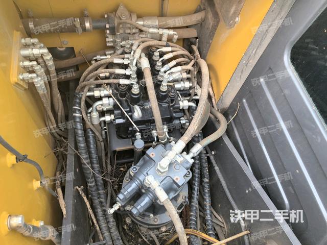 驾驶室顶部俯视（上车部件）