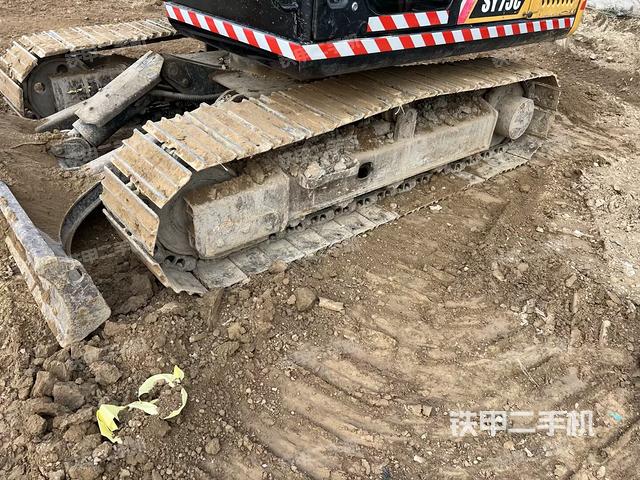 單側(cè)履帶整體（整機(jī)外觀(guān)）