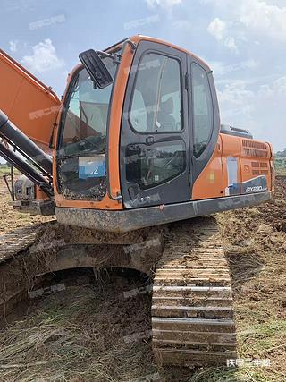 鬥山DX215-9CN挖掘機实拍圖片