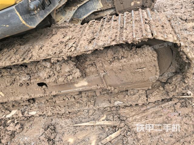 左侧行走马达盖板（行走机构）