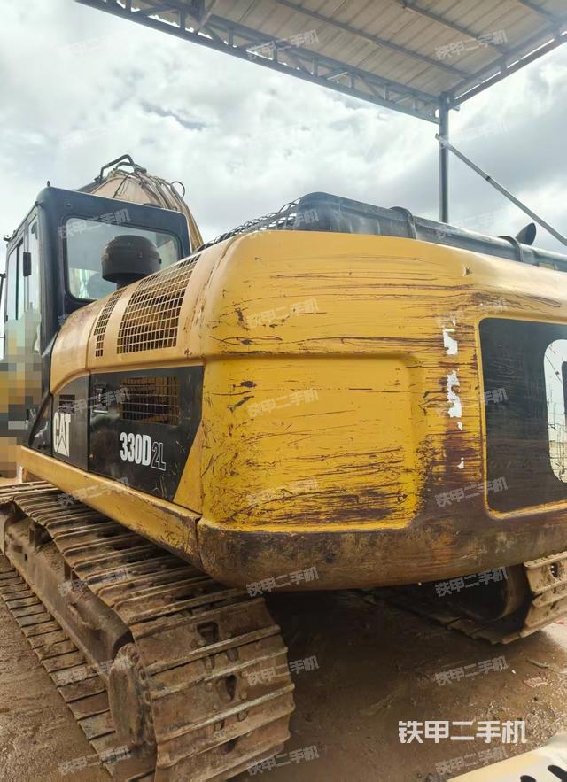 整機右后45°（整機外觀）