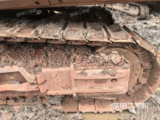 左驅(qū)動(dòng)輪（行走機(jī)構(gòu)）