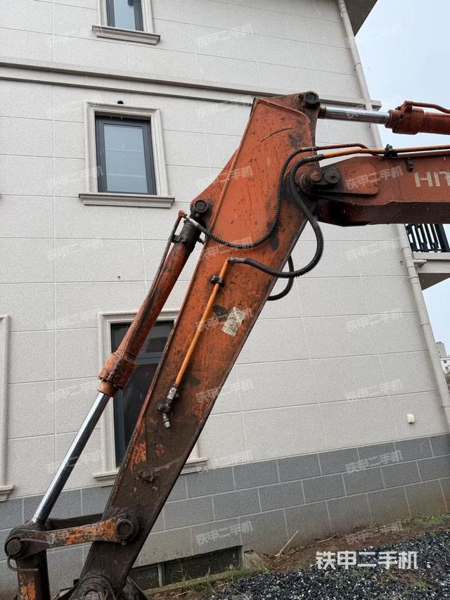 小臂整体左后（工作和回转装置）