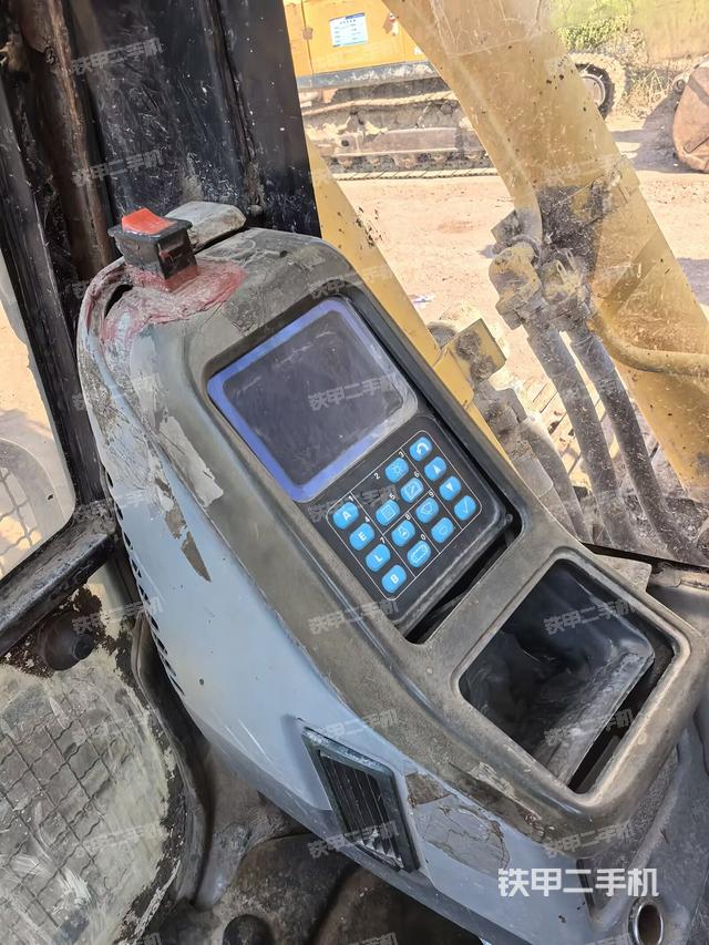 顯示屏?（駕駛室部分）