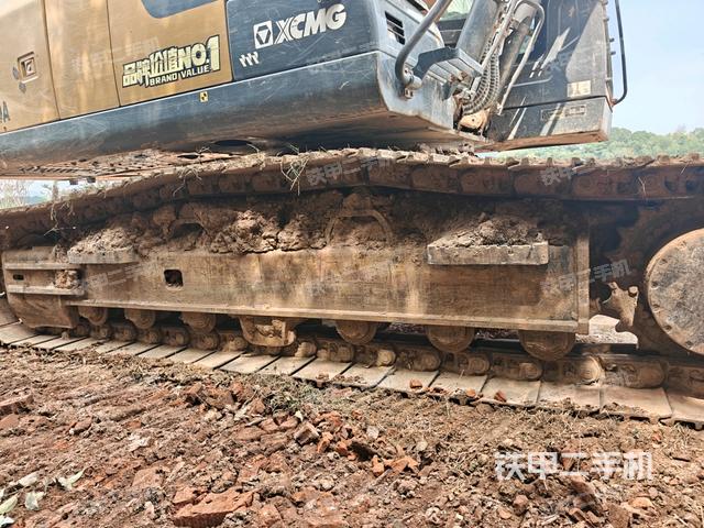 右側履帶整體（行走機構）