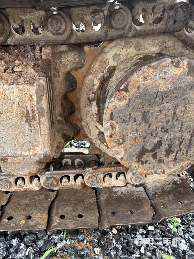 左导向轮（行走机构）