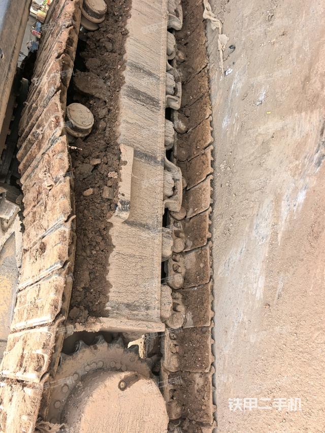 單側(cè)履帶整體（整機外觀）