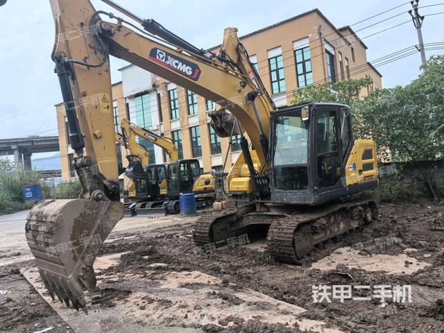 徐工XE135GA挖掘机