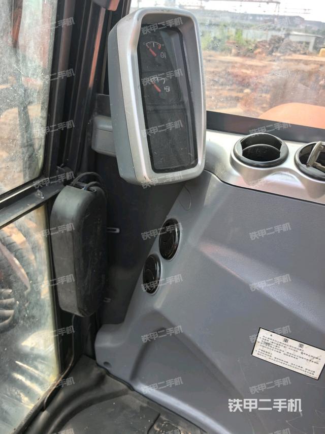 显示屏 （驾驶室部分）