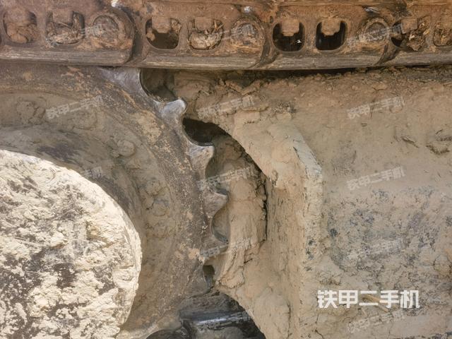 單側履帶整體（整機外觀）