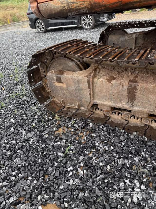 左侧行走马达盖板（行走机构）