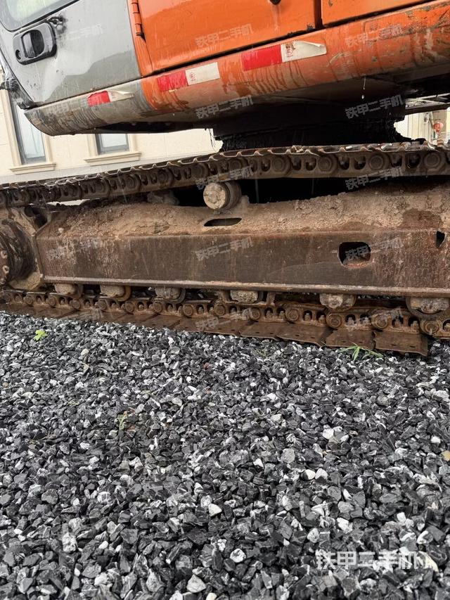 左侧履带整体 （行走机构）