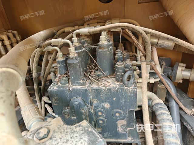 分配閥（上車部件）