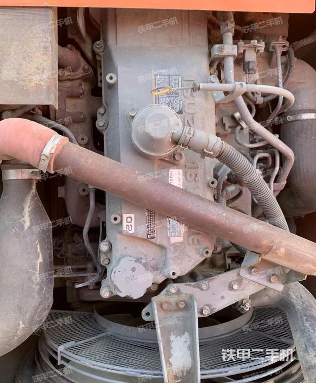 發(fā)動(dòng)機(jī)整體俯視（整機(jī)外觀）