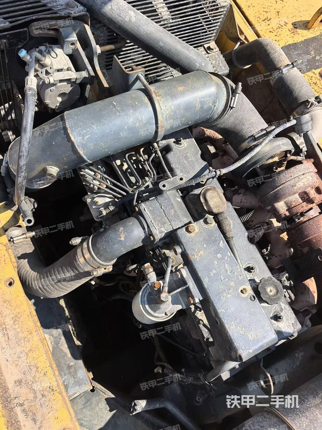 氣門室蓋螺絲特寫（上車部件）