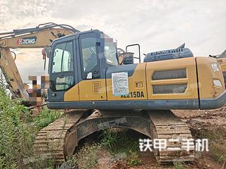 徐工XE215DA挖掘机实拍图片