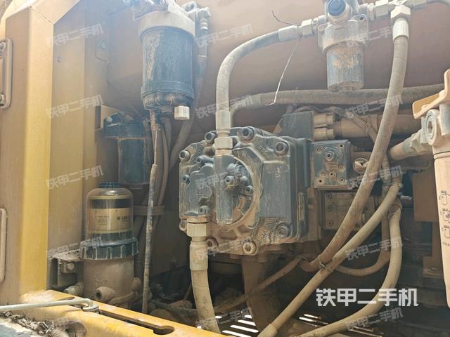 散熱器正面（大件艙室）