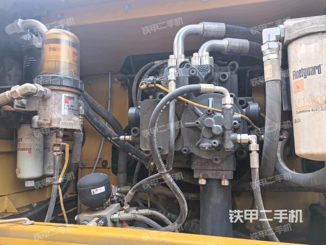 散熱器正面（大件艙室）