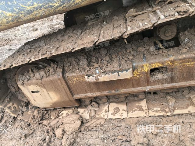 左側行走馬達蓋板（行走機構）