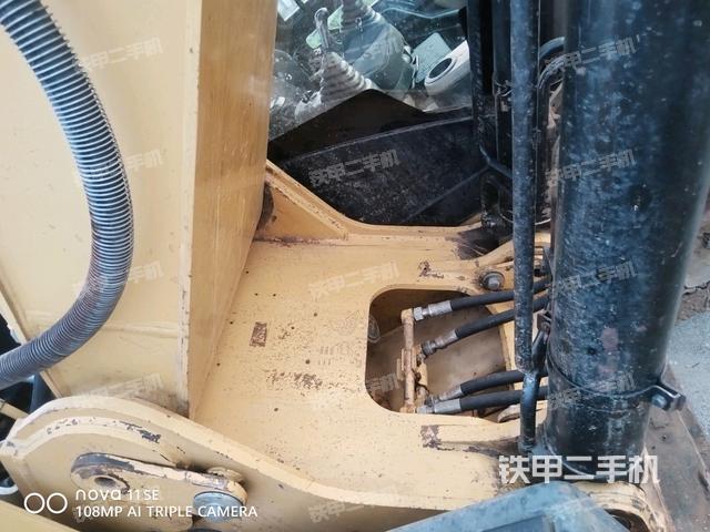 大臂根部?斜視（工作和回轉(zhuǎn)裝置）