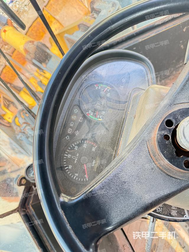 驾驶室操作台（整机外观及大件）